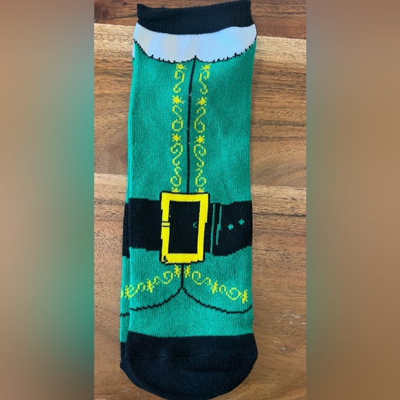 9 Pairs Christmas Elf Socks - Never Worn - Picture 8 of 16